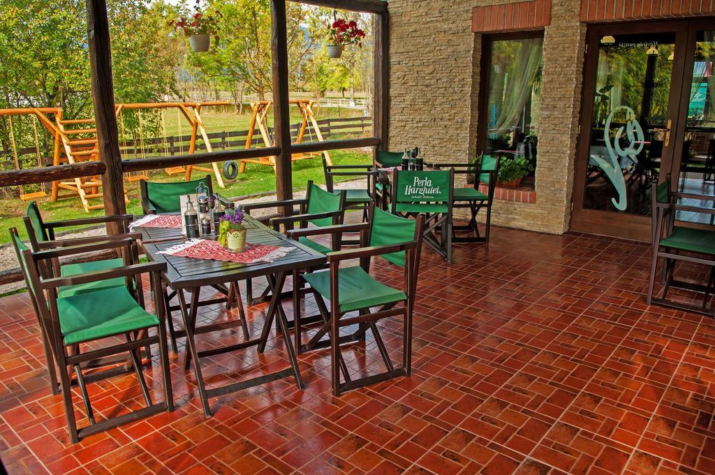 Hovirag Panzio Hotel Borzont Eksteriør billede
