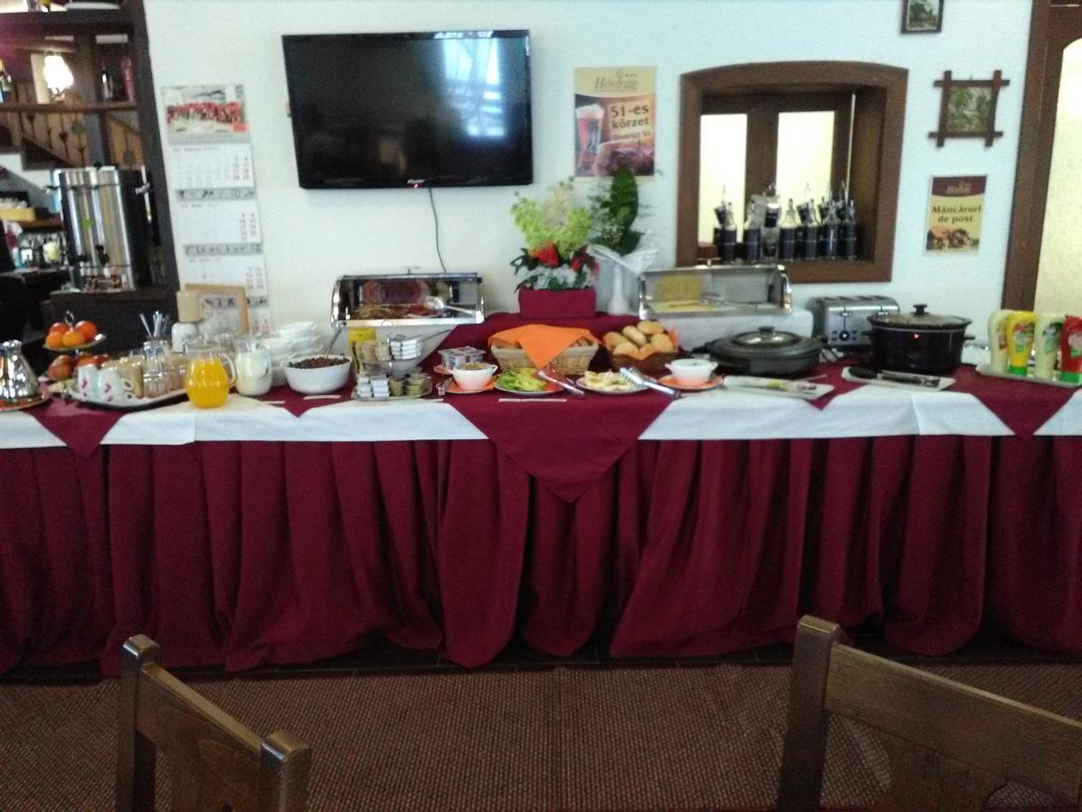 Hovirag Panzio Hotel Borzont Eksteriør billede