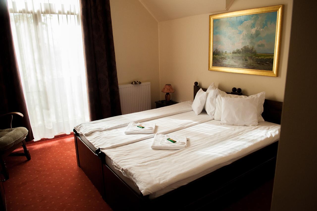 Hovirag Panzio Hotel Borzont Eksteriør billede